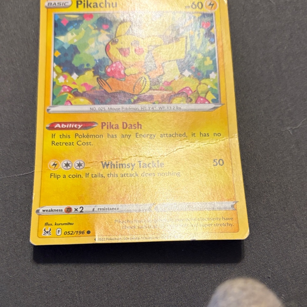 Pikachu Pokémon Card